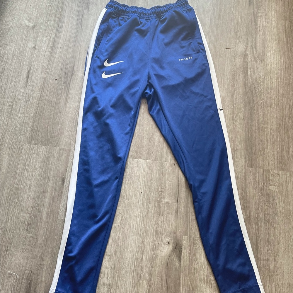 Nike swoosh sweatpants